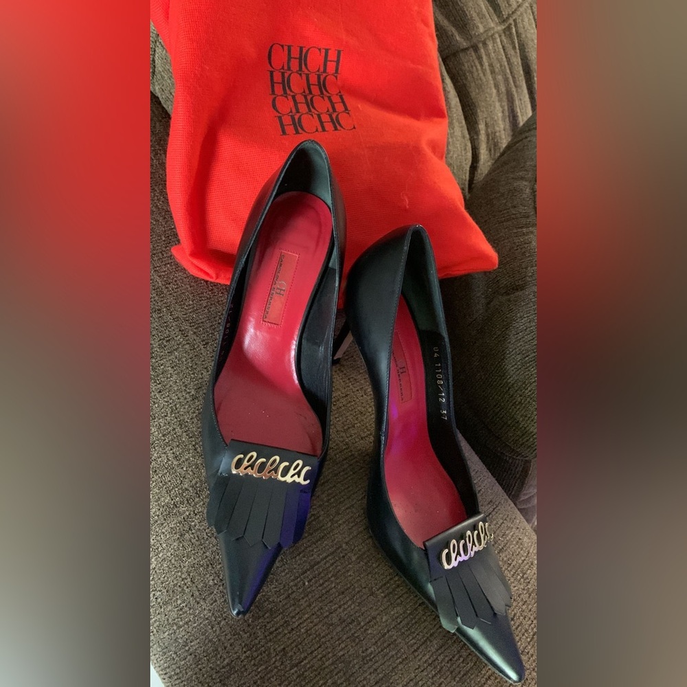 Carolina Herrera - Black Pumps